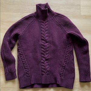 Lululemon sweater
